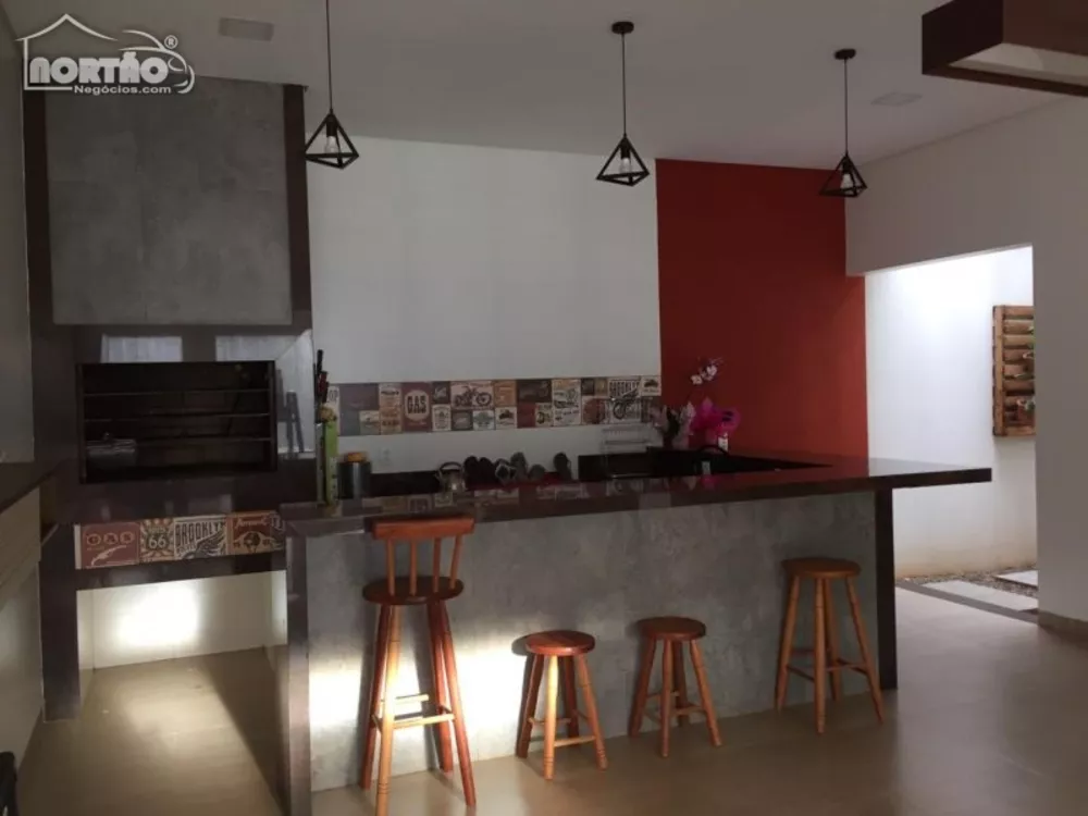 Casa à venda com 4 quartos, 280m² - Foto 10