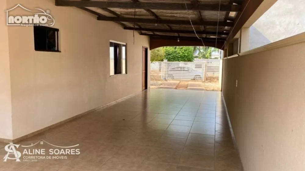 Casa à venda com 4 quartos, 60m² - Foto 5