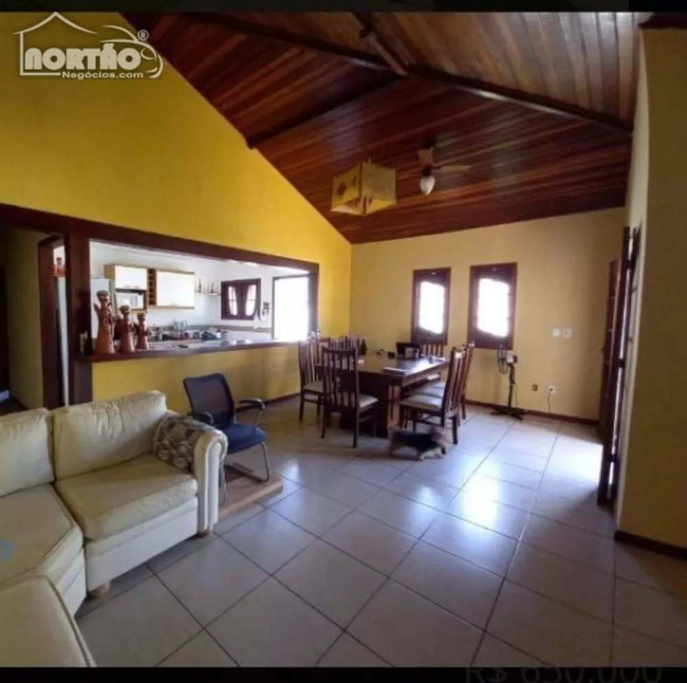 Casa à venda com 4 quartos, 195m² - Foto 10