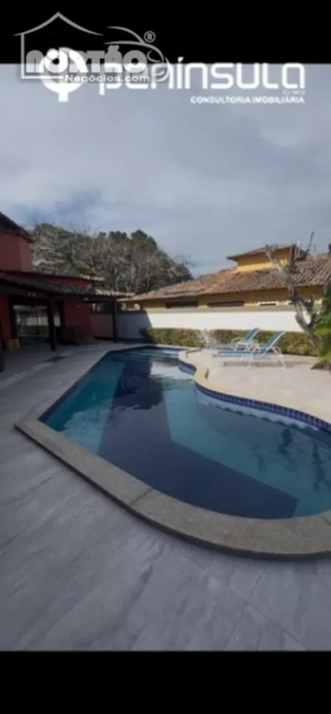 Casa, 5 quartos, 274 m² - Foto 2