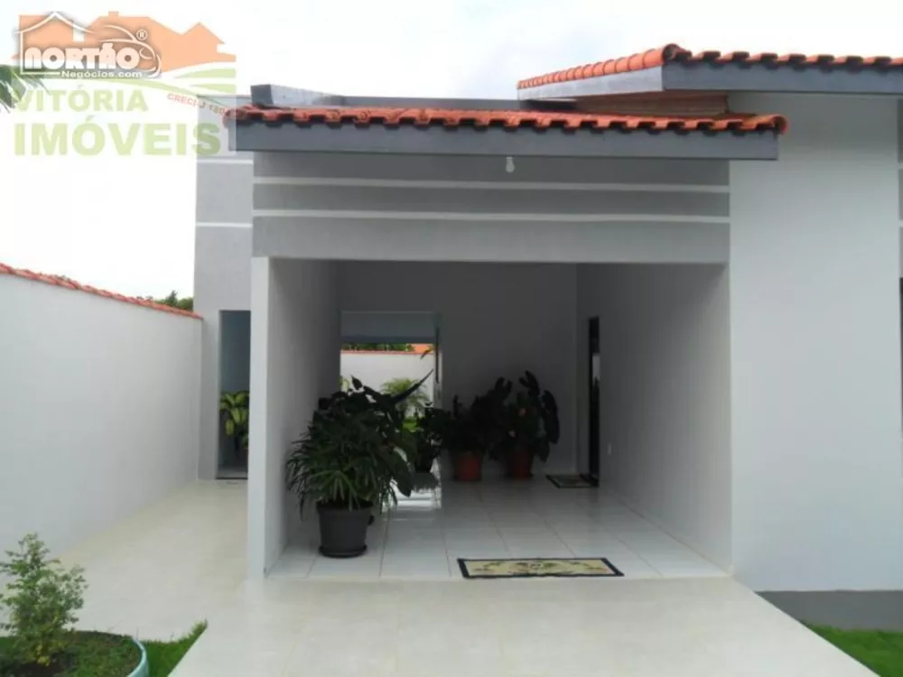 Casa à venda com 3 quartos, 179m² - Foto 3