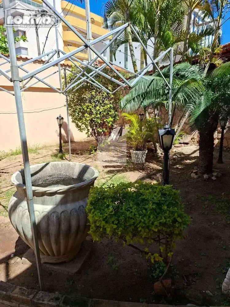 Casa, 6 quartos, 375 m² - Foto 4