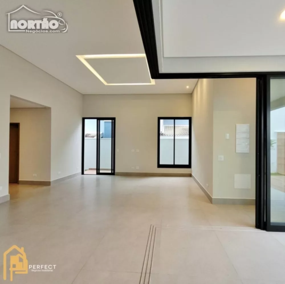 Casa à venda com 5 quartos, 234m² - Foto 6