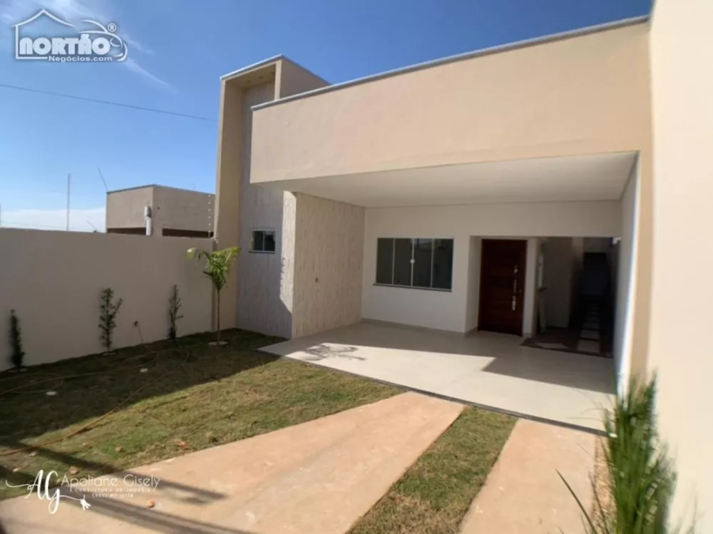 Casa à venda com 3 quartos, 153m² - Foto 1