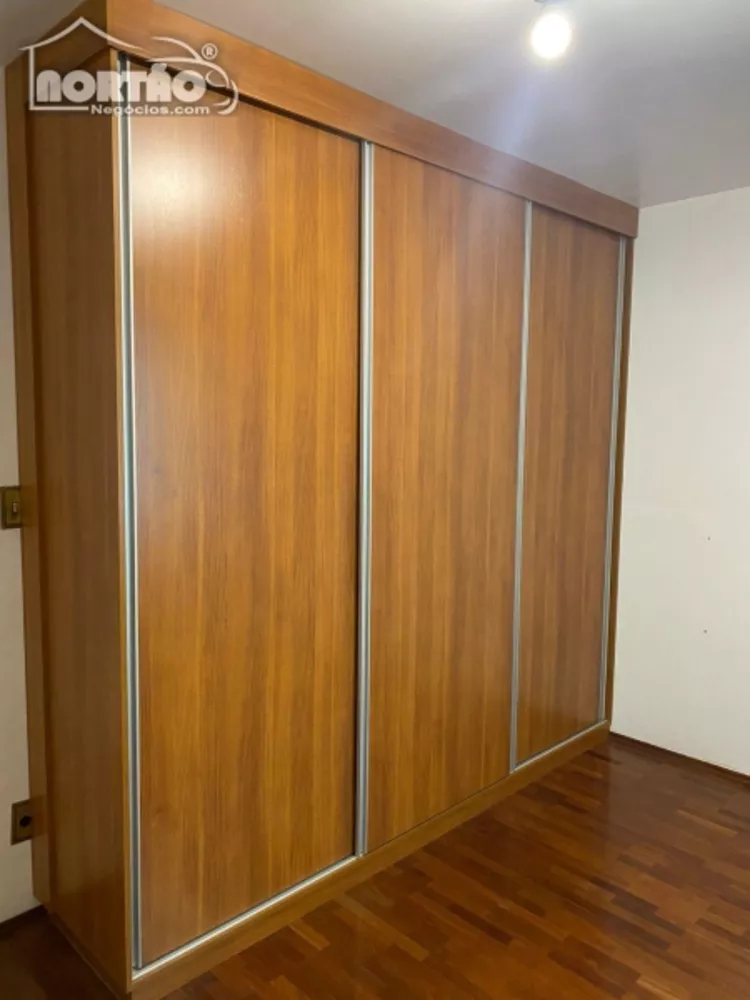 Casa à venda com 3 quartos, 60m² - Foto 4