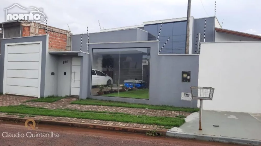 Casa à venda com 3 quartos, 162m² - Foto 2