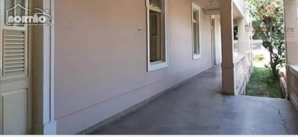 Casa à venda com 16 quartos, 1000m² - Foto 3