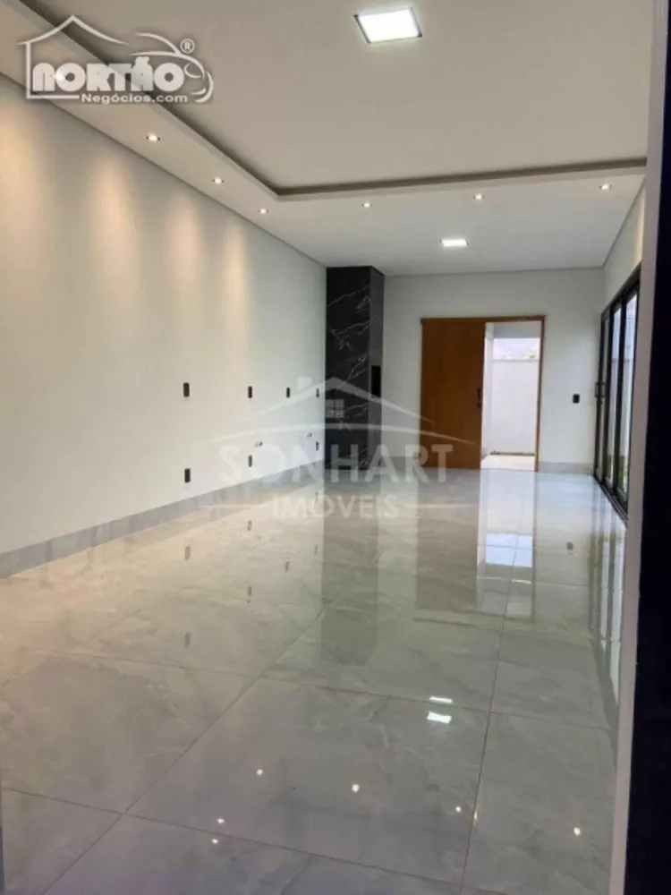 Casa à venda com 3 quartos, 137m² - Foto 3