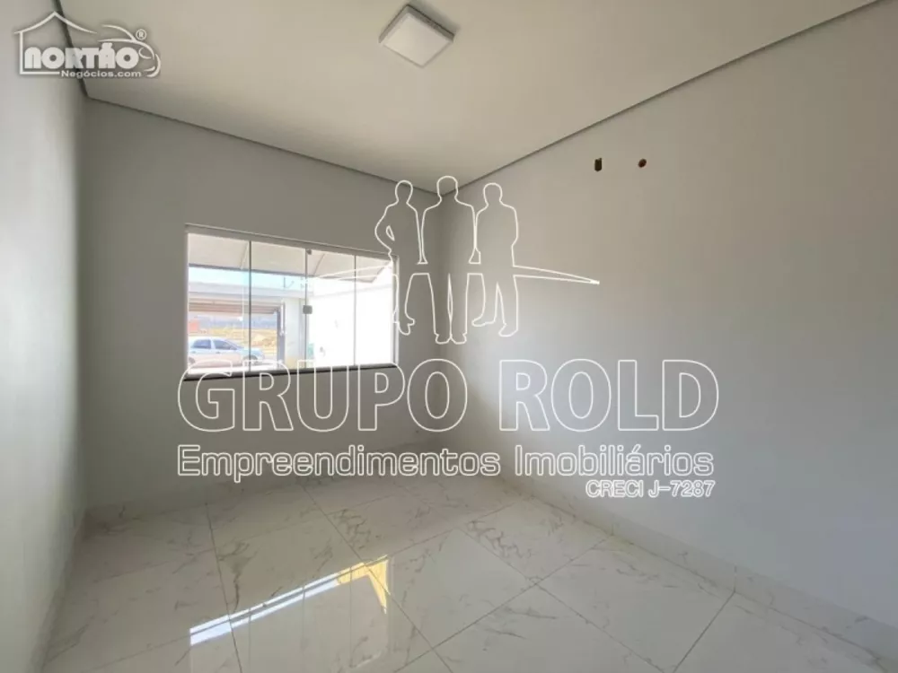 Casa à venda com 3 quartos, 170m² - Foto 4