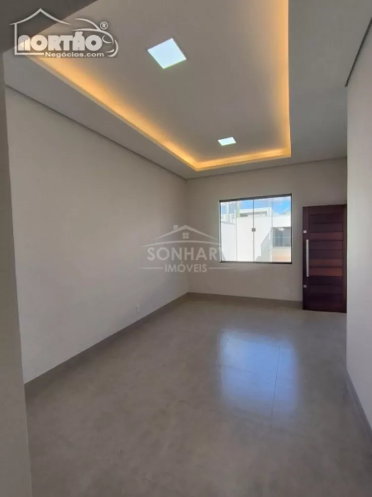 Casa à venda com 3 quartos, 93m² - Foto 7