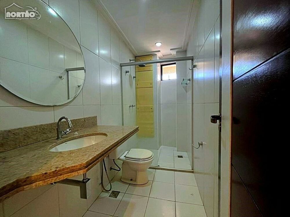 Casa, 6 quartos, 266 m² - Foto 11