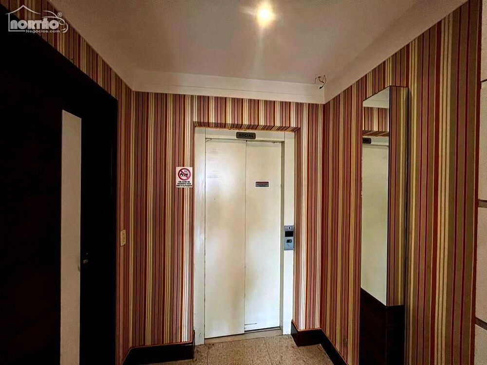 Casa, 6 quartos, 266 m² - Foto 13