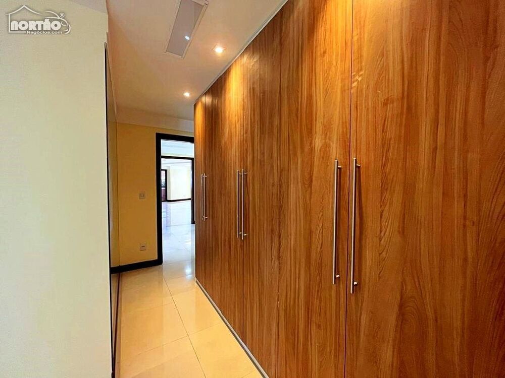 Casa, 6 quartos, 266 m² - Foto 15