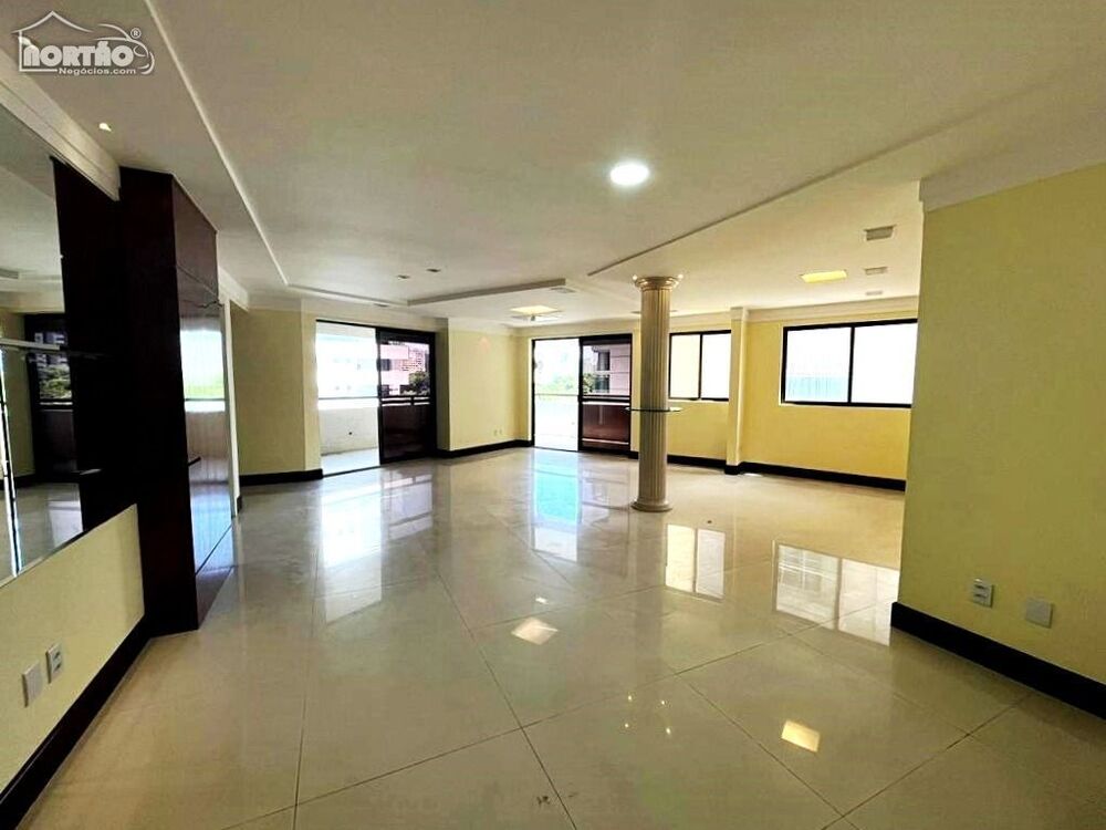Casa, 6 quartos, 266 m² - Foto 14