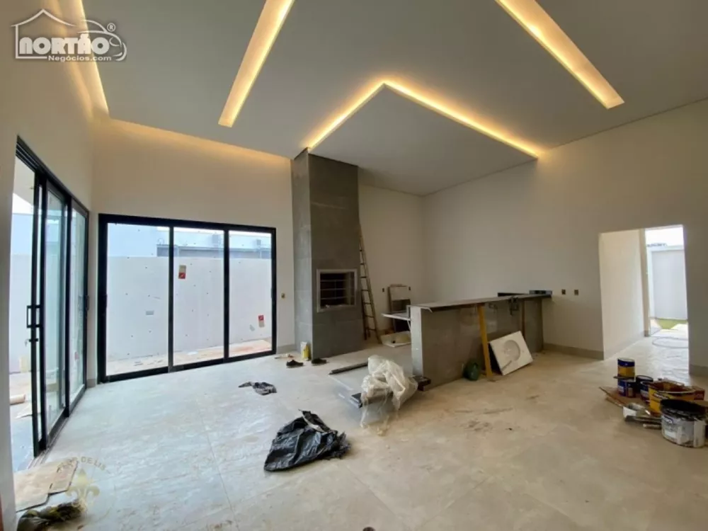 Casa à venda, 184m² - Foto 2