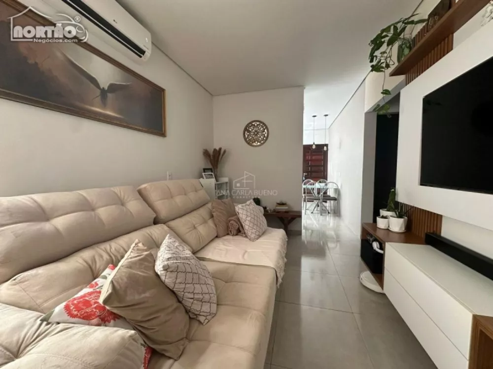 Casa à venda com 2 quartos, 140m² - Foto 4