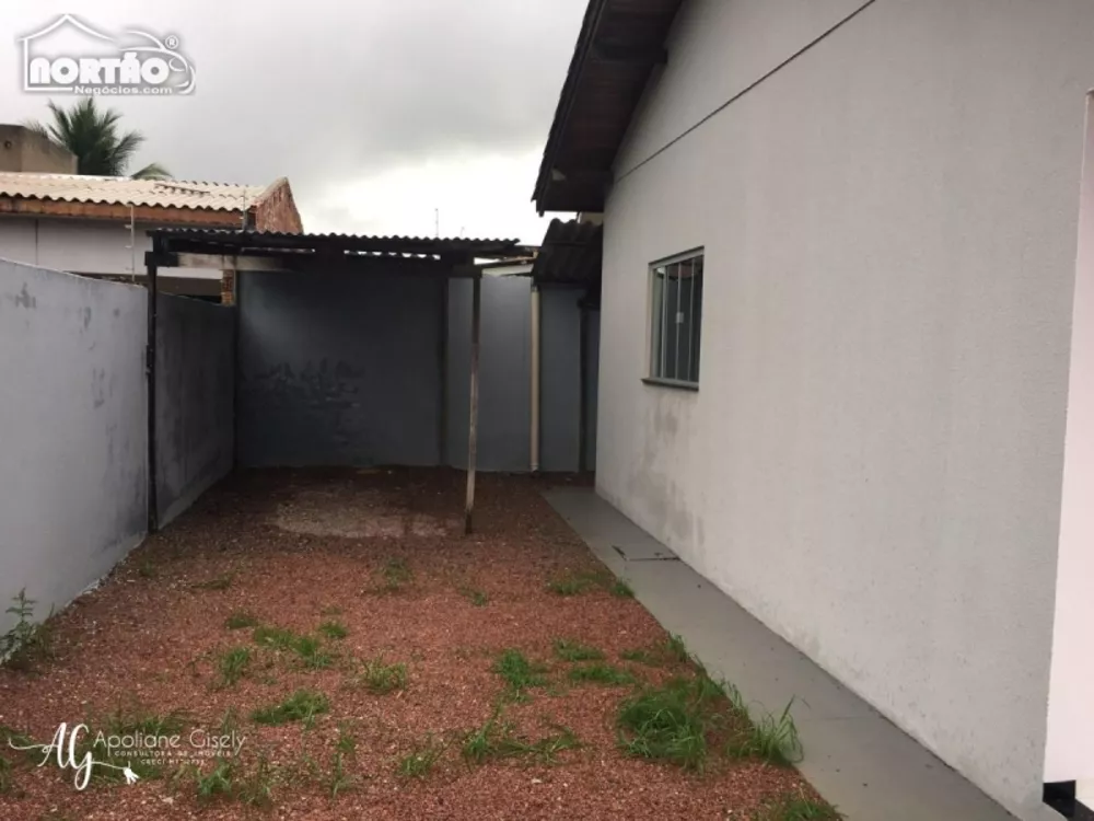 Casa à venda com 3 quartos, 76m² - Foto 4