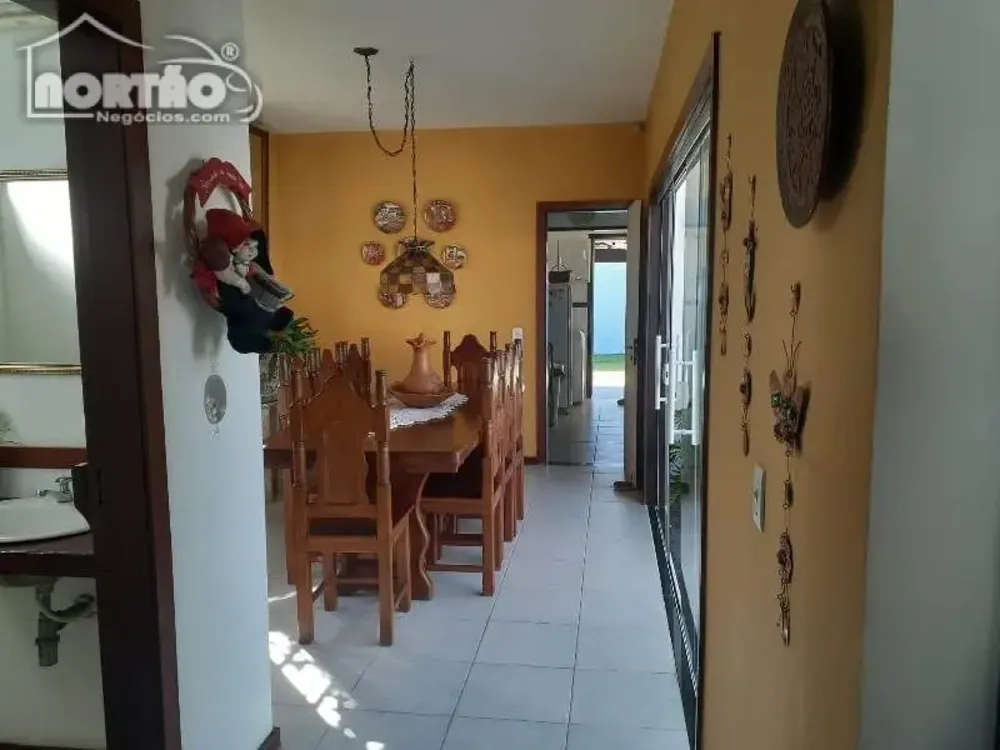 Casa, 7 quartos, 252 m² - Foto 10