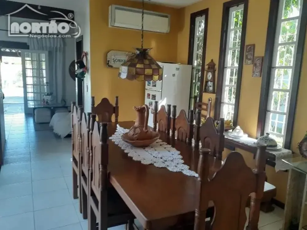 Casa, 7 quartos, 252 m² - Foto 9