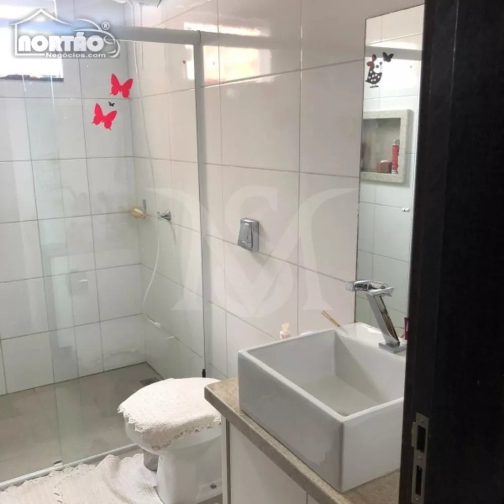 Casa à venda com 5 quartos, 148m² - Foto 5