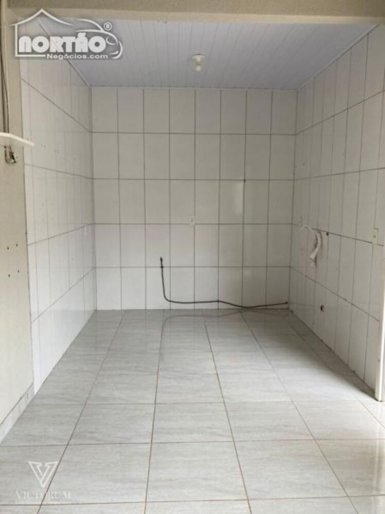 Casa à venda com 2 quartos, 160m² - Foto 7