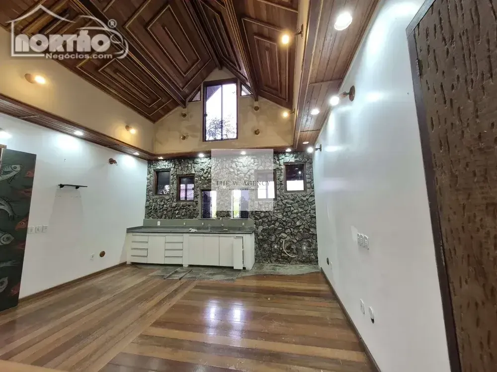 Casa, 1 quarto, 40 m² - Foto 1