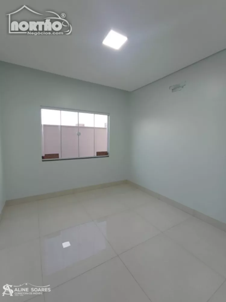 Casa à venda com 4 quartos, 132m² - Foto 4