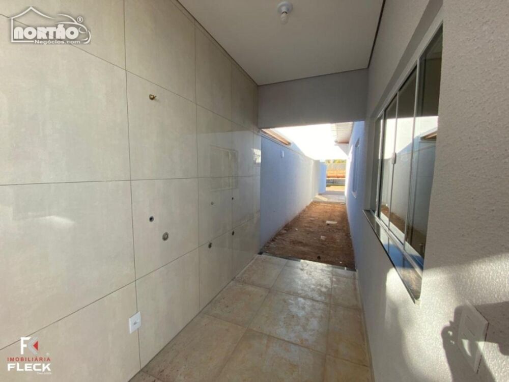Casa à venda com 2 quartos, 80m² - Foto 10