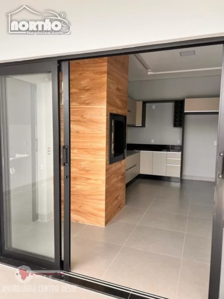 Casa à venda com 3 quartos, 120m² - Foto 3