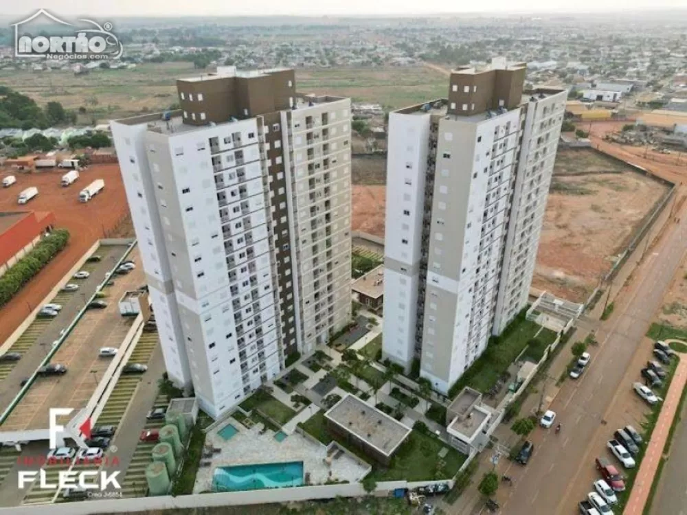 Casa à venda com 2 quartos, 63m² - Foto 1