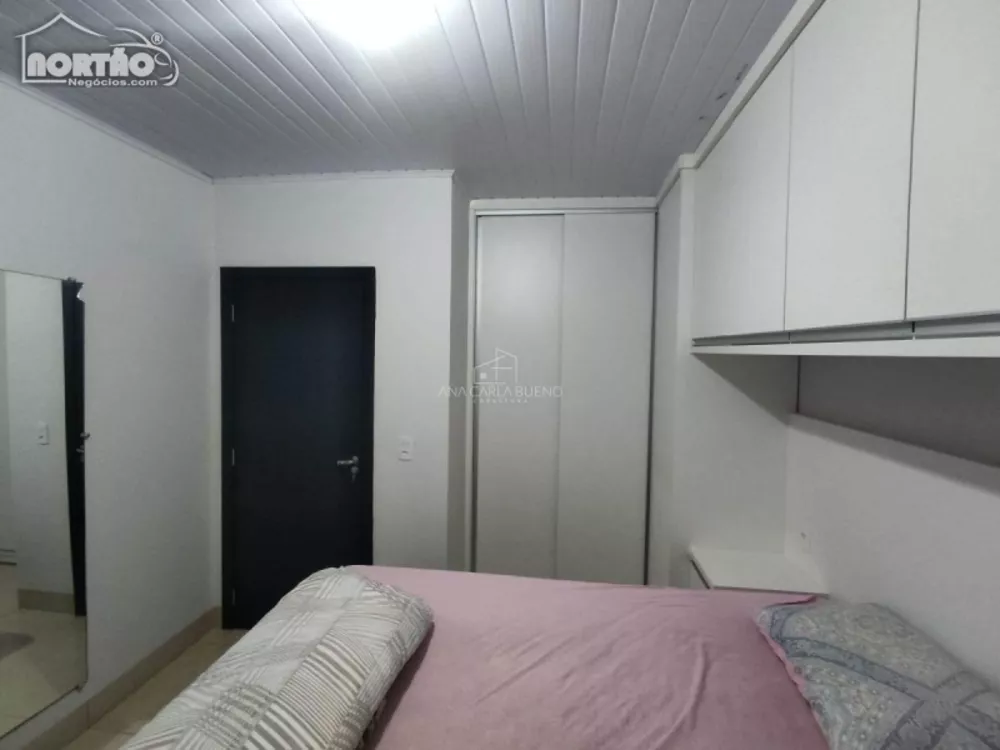 Casa à venda com 2 quartos, 70m² - Foto 6