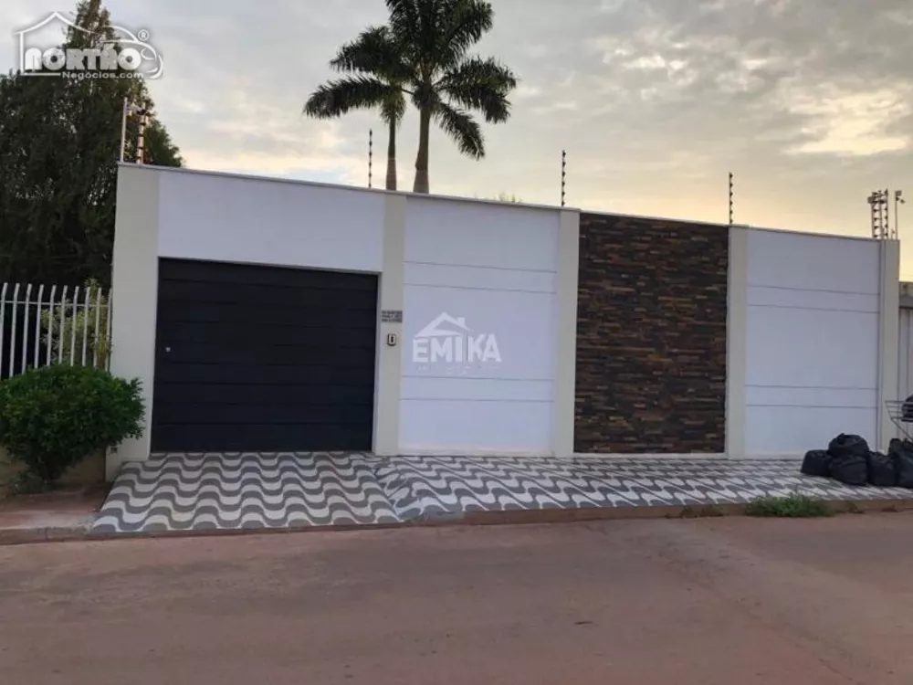 Terreno à venda com 5 quartos, 600m² - Foto 1