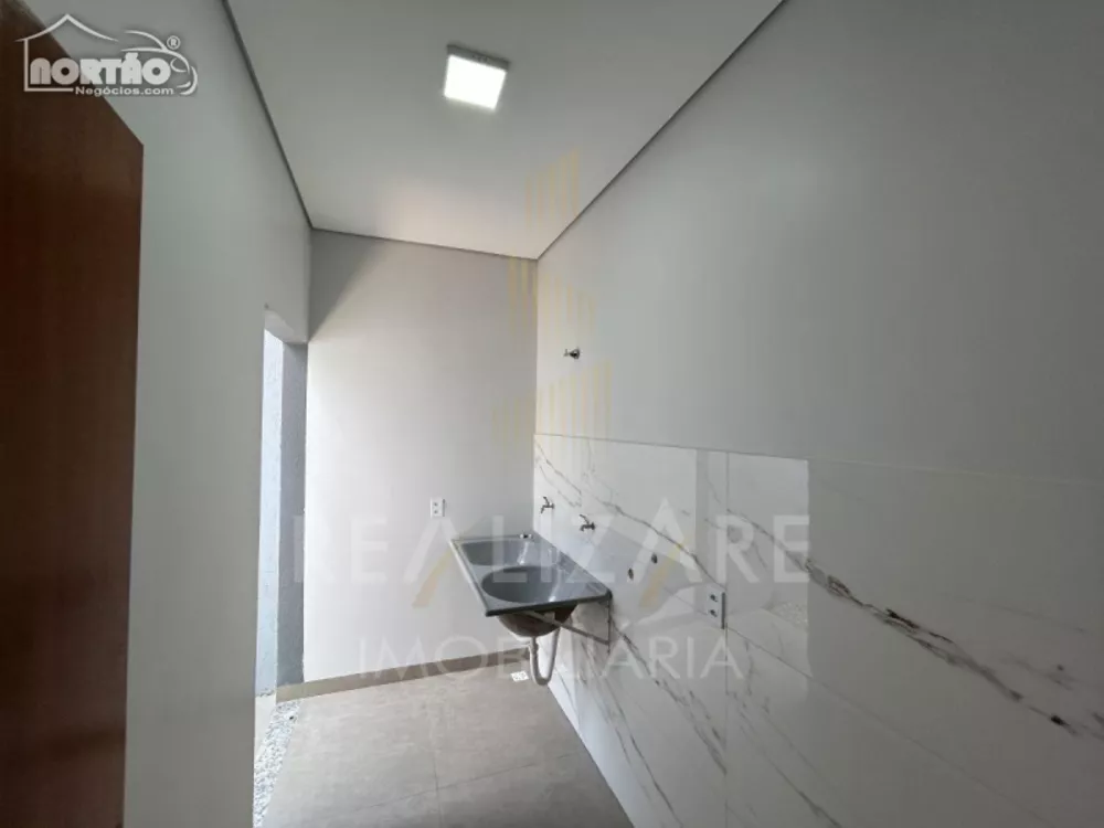 Casa à venda com 3 quartos, 91m² - Foto 3