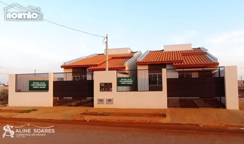 Casa à venda com 3 quartos, 75m² - Foto 1