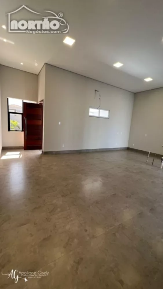 Casa à venda com 1 quarto, 163m² - Foto 8