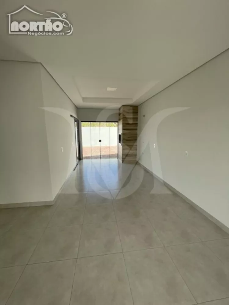 Casa à venda com 3 quartos, 107m² - Foto 5