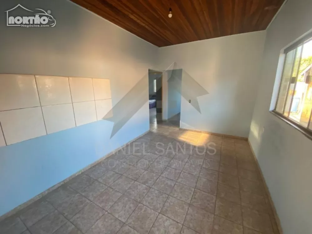 Casa à venda com 3 quartos, 87m² - Foto 5