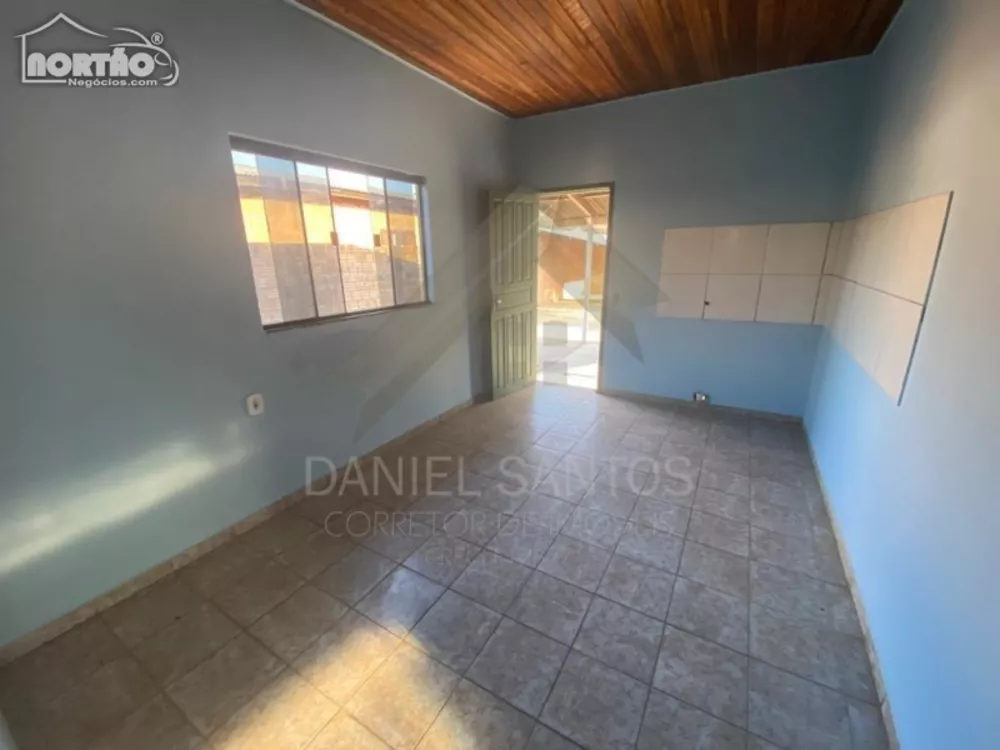 Casa à venda com 3 quartos, 87m² - Foto 6