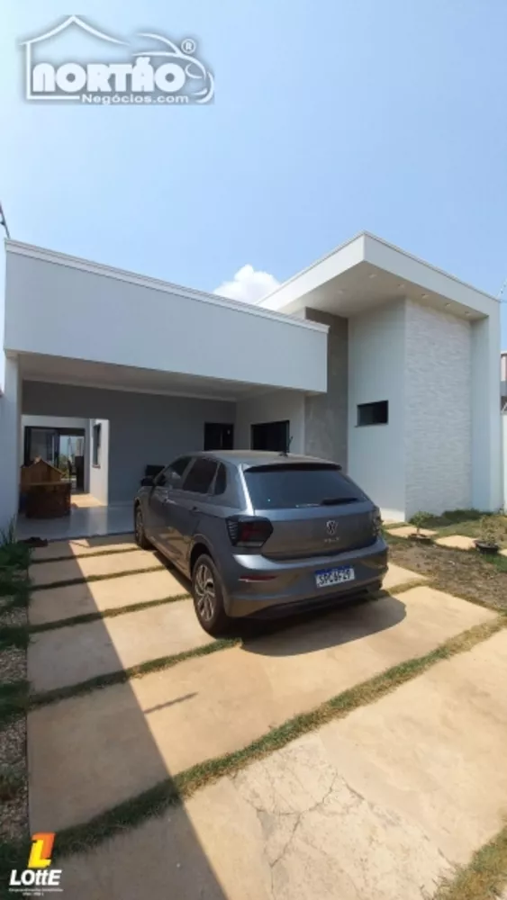 Casa à venda com 3 quartos, 300m² - Foto 4