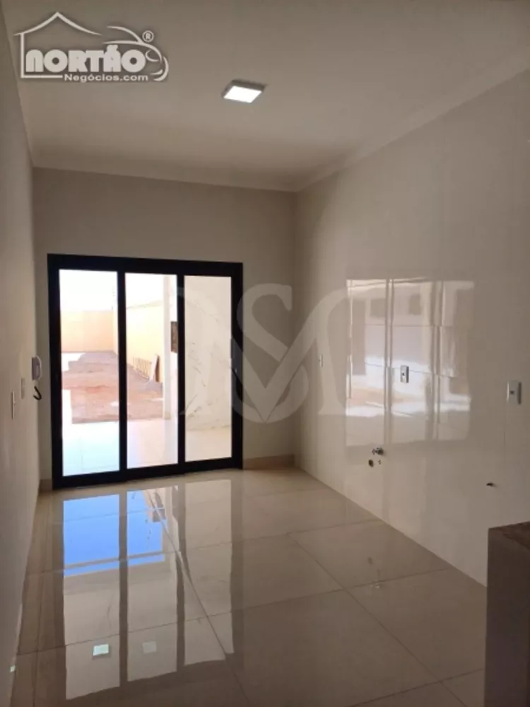 Casa à venda com 3 quartos, 150m² - Foto 9