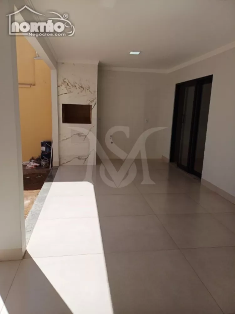 Casa à venda com 3 quartos, 150m² - Foto 10