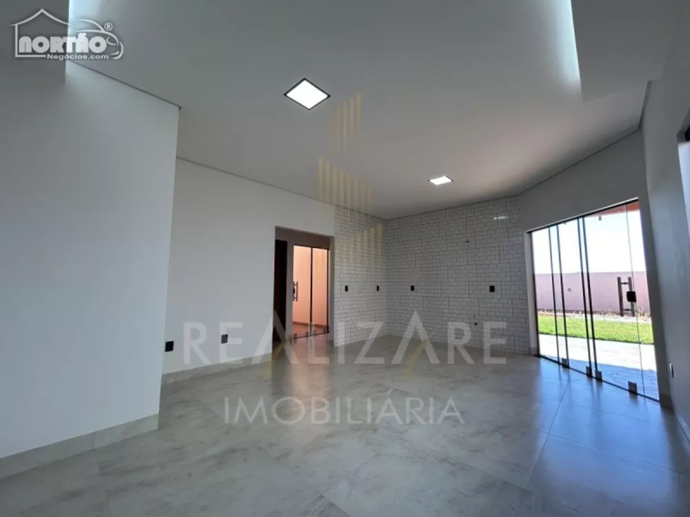 Casa à venda com 3 quartos, 106m² - Foto 3