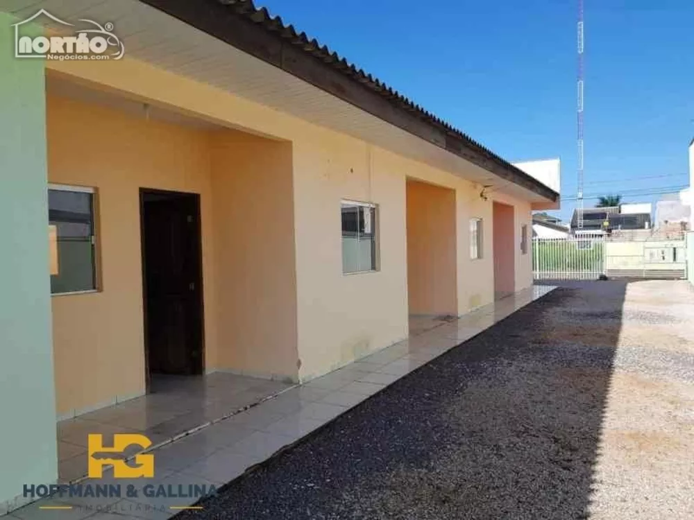 Casa à venda com 2 quartos, 45m² - Foto 3