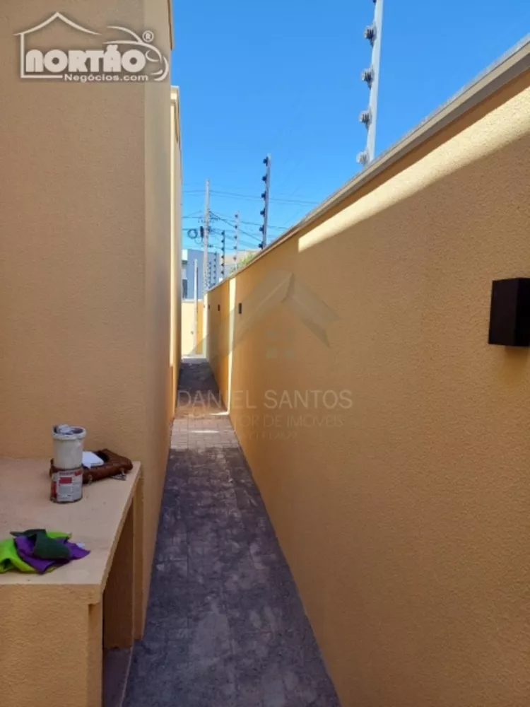 Casa à venda com 3 quartos, 150m² - Foto 4