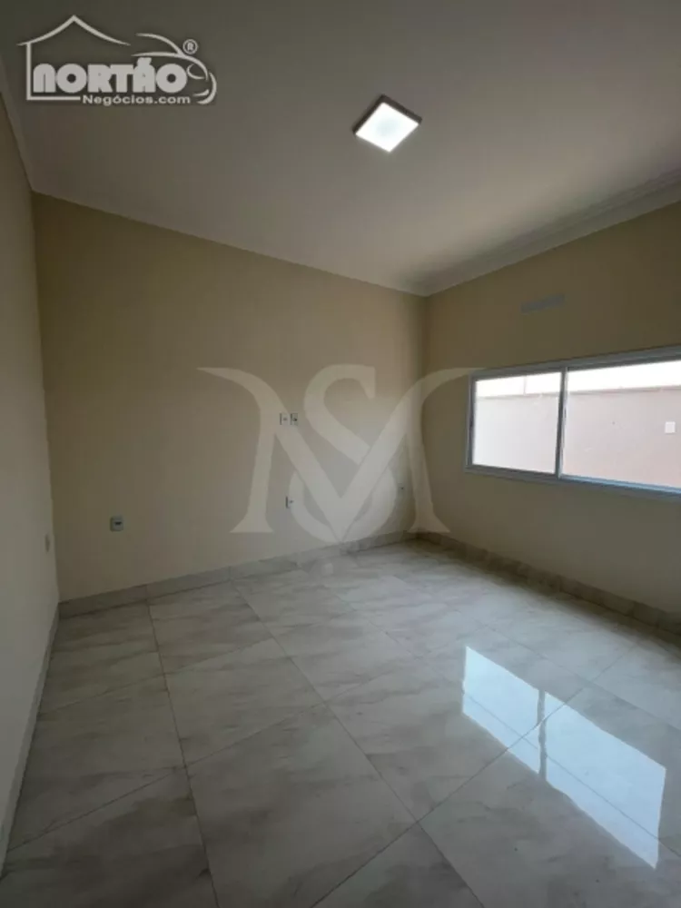 Casa à venda com 3 quartos, 105m² - Foto 8