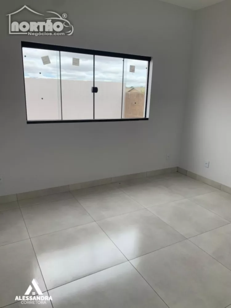 Casa à venda com 2 quartos, 68m² - Foto 6