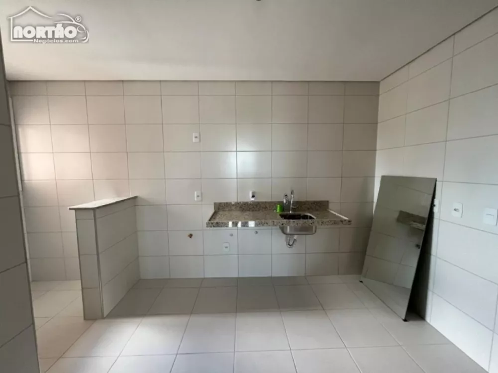 Casa à venda com 3 quartos, 118m² - Foto 4