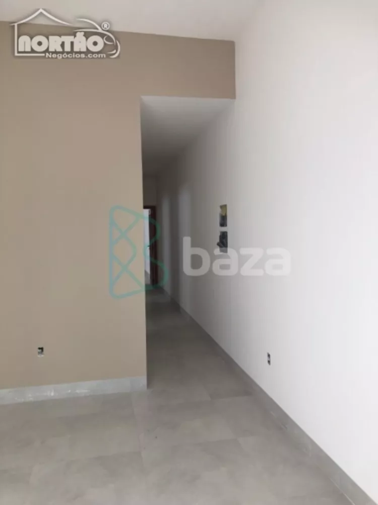 Casa à venda com 3 quartos, 135m² - Foto 4