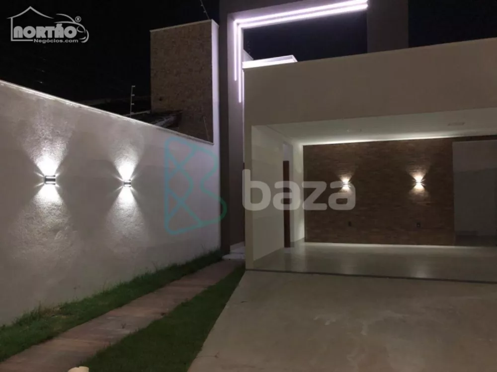 Casa à venda com 3 quartos, 135m² - Foto 1