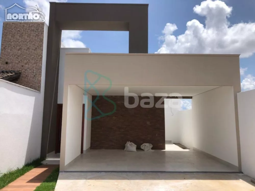 Casa à venda com 3 quartos, 135m² - Foto 2